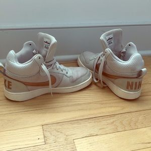 Women’s Nike high-tops, size 8.5
